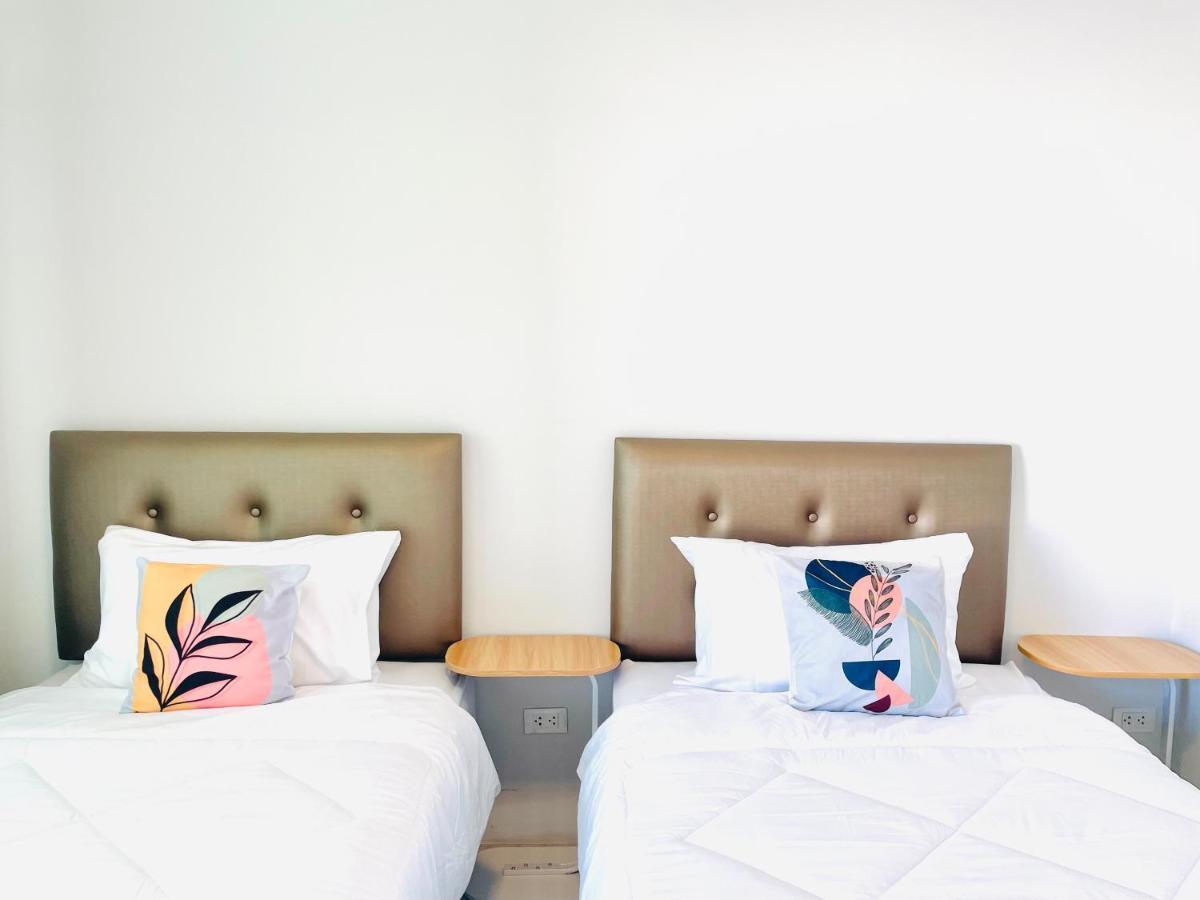 Sky View Home And Hostel Chiangmai Chiang Mai Bagian luar foto