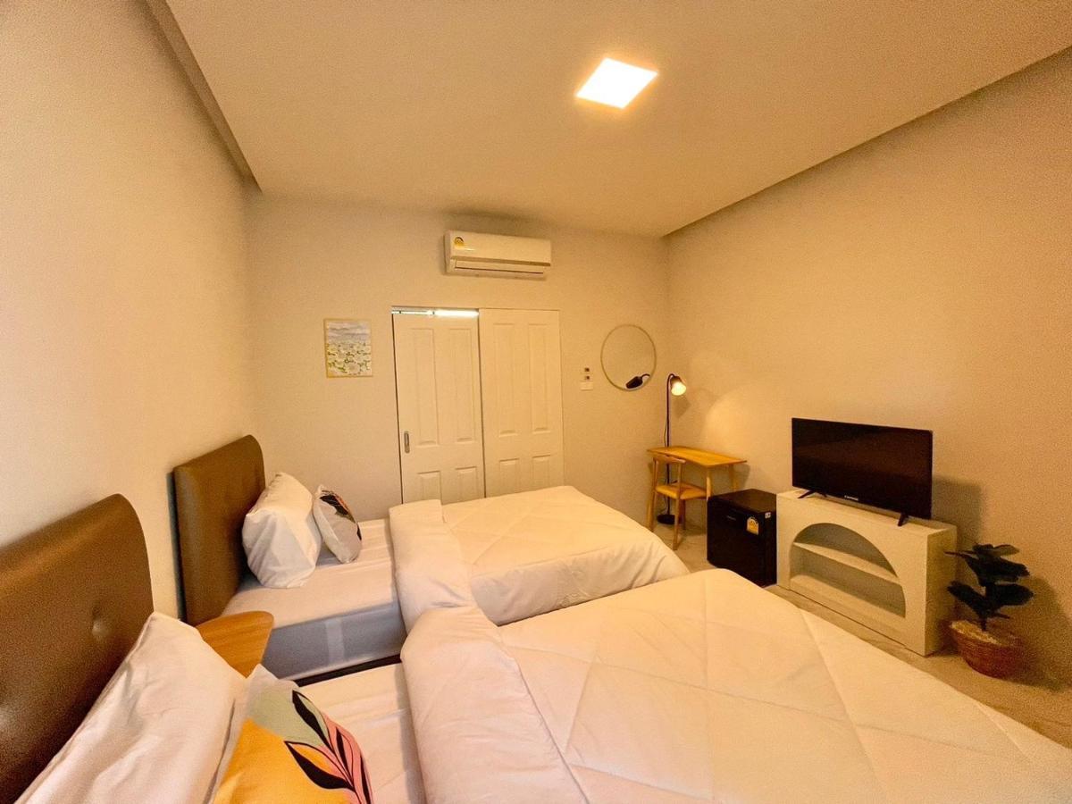 Sky View Home And Hostel Chiangmai Chiang Mai Bagian luar foto