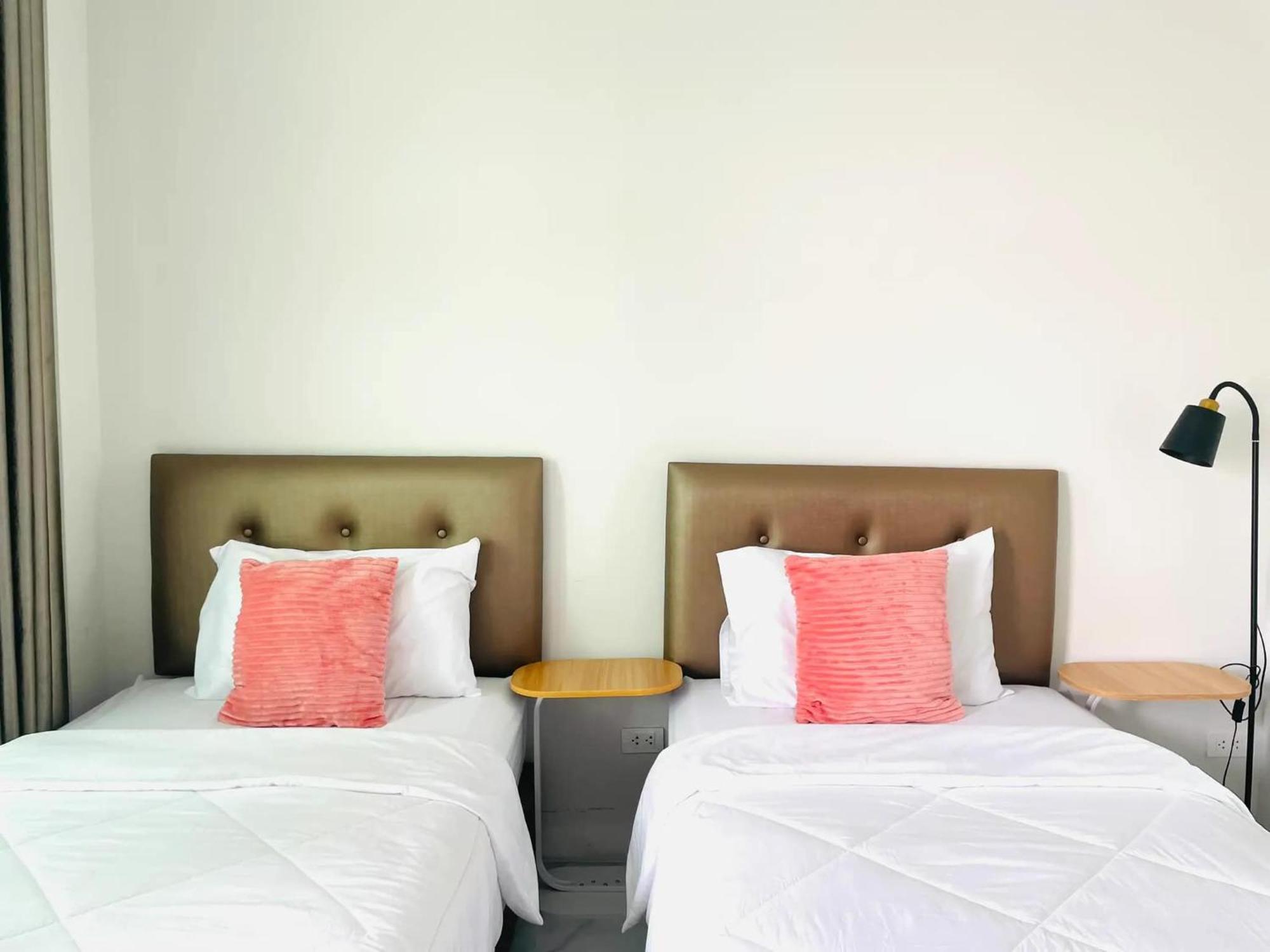 Sky View Home And Hostel Chiangmai Chiang Mai Bagian luar foto
