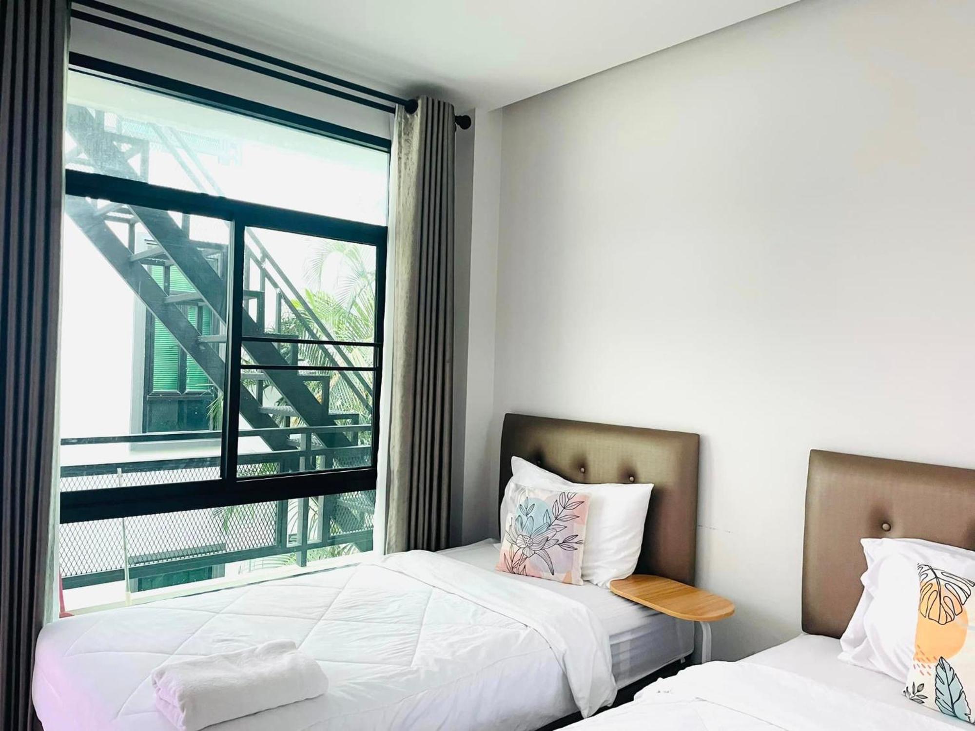 Sky View Home And Hostel Chiangmai Chiang Mai Bagian luar foto